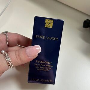 Estee lauder foundation brand new